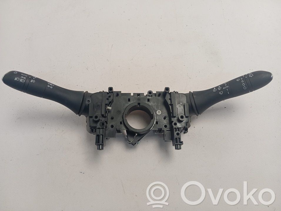 Renault Megane IV Sensor impacto/accidente para activar Airbag 