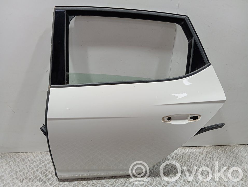 Takaovi   5F4833055
