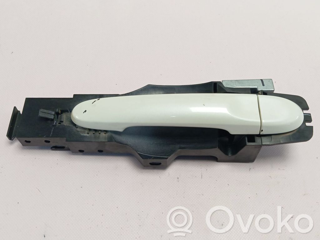 Manecilla externa puerta trasera   806401KK0D