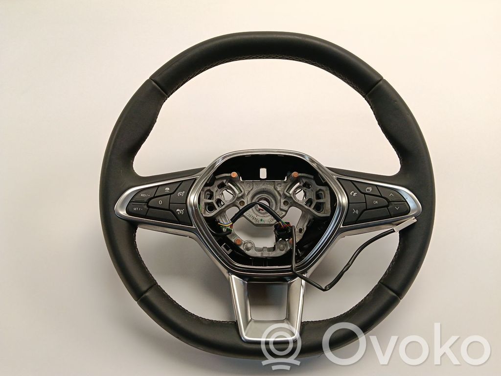 Renault Clio IV Steering wheel 