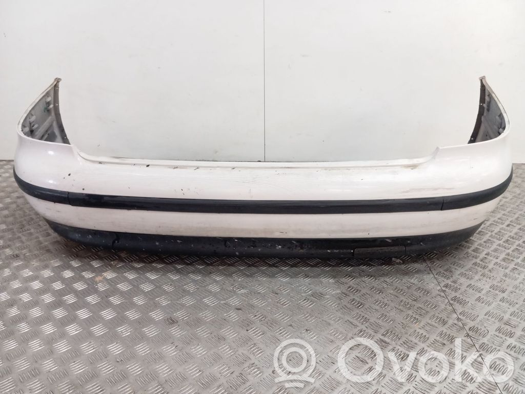 Seat Toledo I (1L) Parachoques 