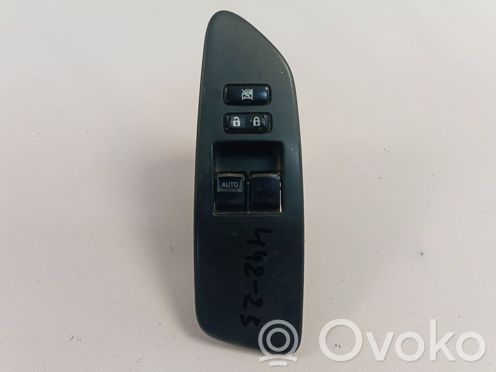 Electric window control switch   8482002230