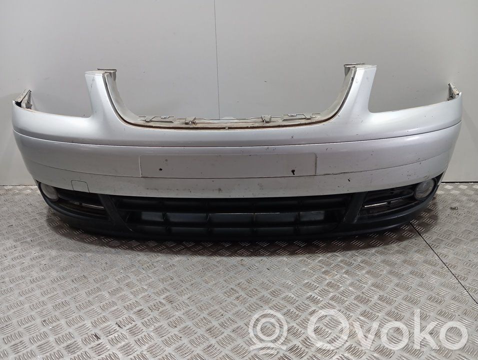 Volkswagen Touran I Paraurti anteriore 