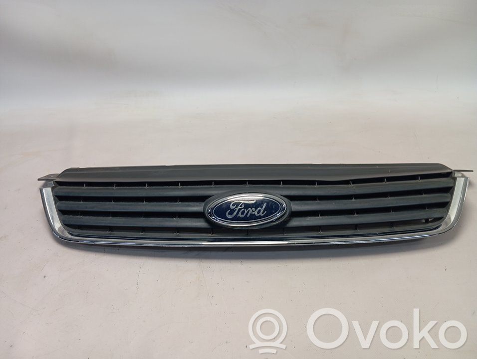 Ford Kuga I Front grill 