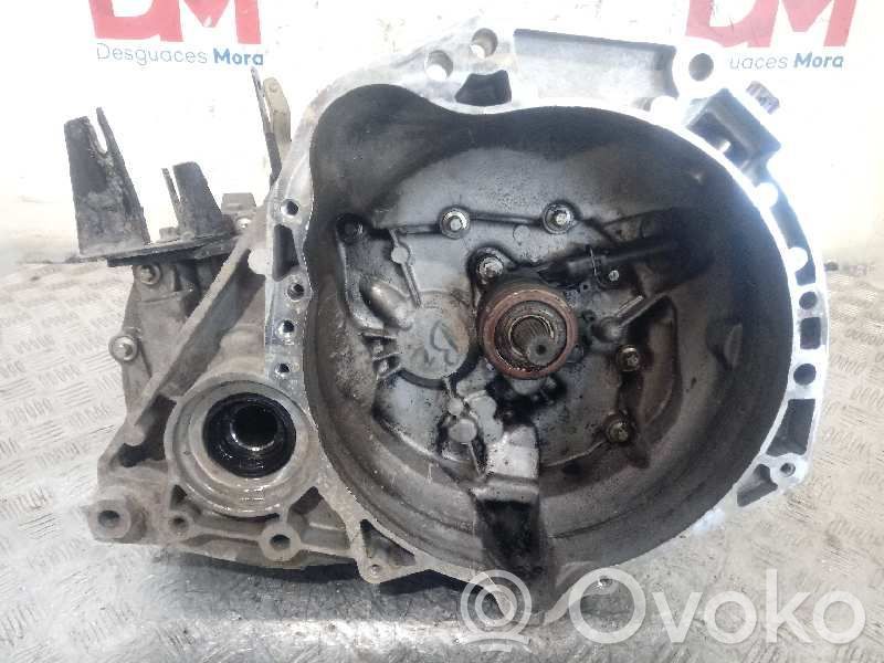 Nissan Micra Scatola del cambio manuale a 5 velocità 
