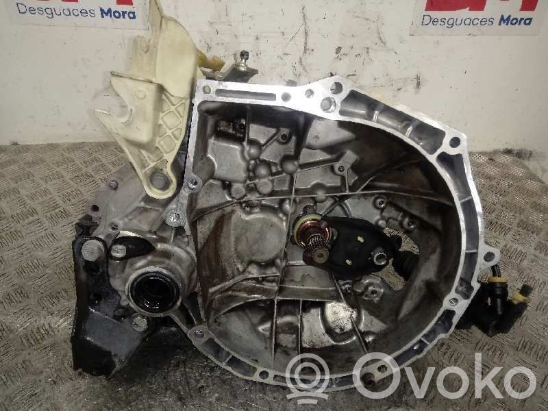 Peugeot 207 Manuaalinen 5-portainen vaihdelaatikko 