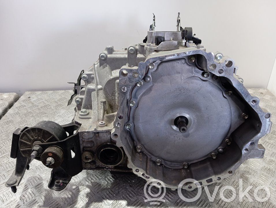 Toyota Auris E180 Caja de cambios manual de 5 velocidades 
