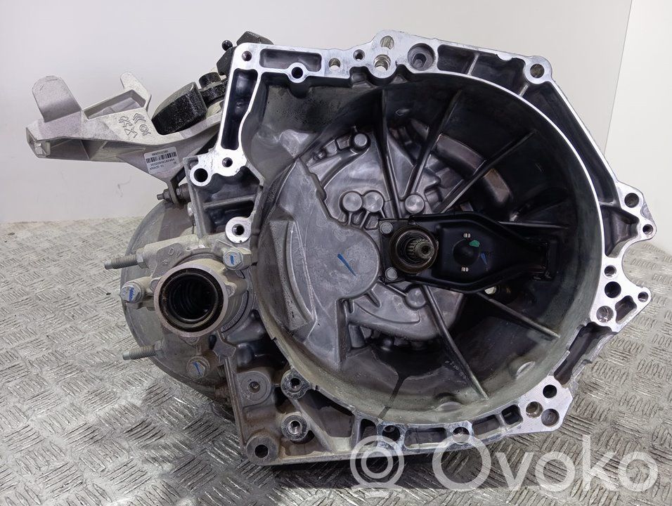 Peugeot 208 II Manualna 5-biegowa skrzynia biegów 