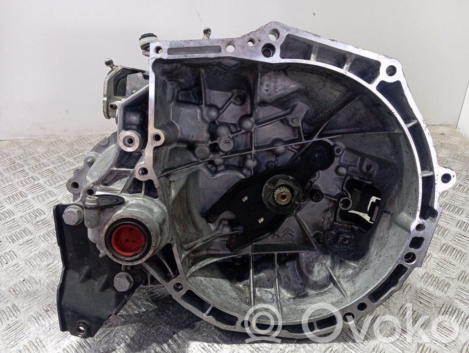 Peugeot 208 I Cutie viteze manuală cu 5 trepte 