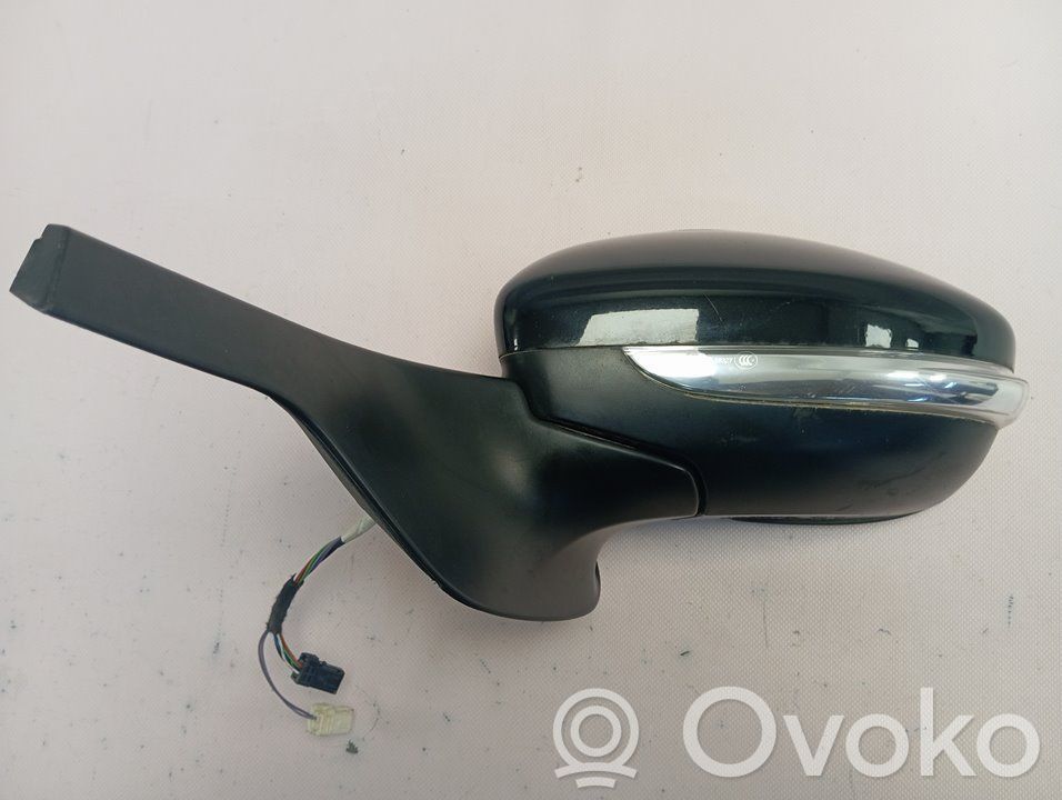 Citroen C3 Front door electric wing mirror 