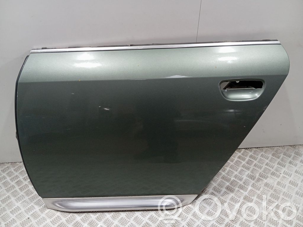 Puerta trasera   4Z7833051