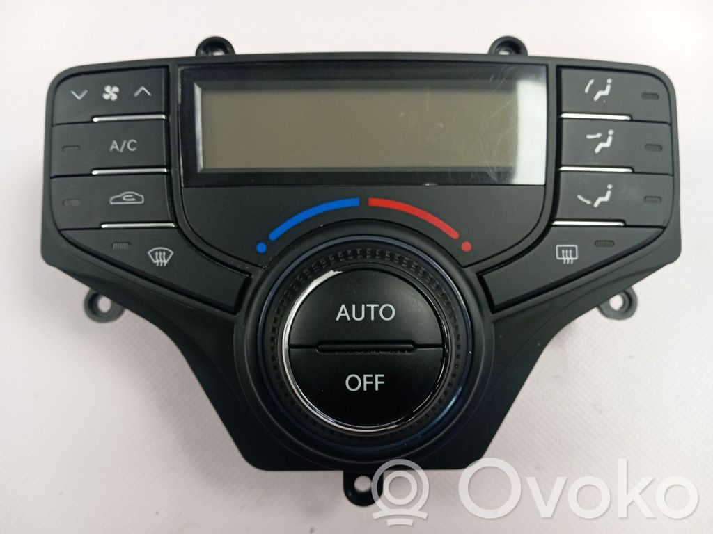 Hyundai i30 Unidad de control climatización 