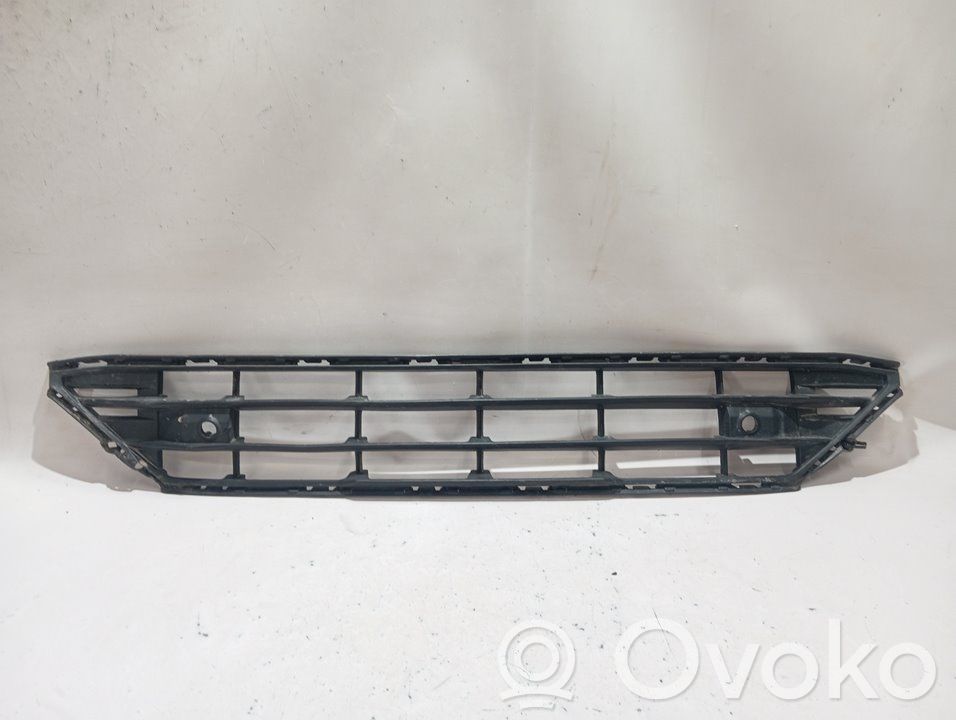 Front grill   31425175