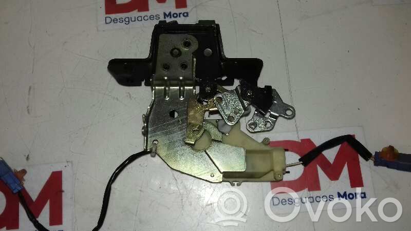 Tailgate lock latch
