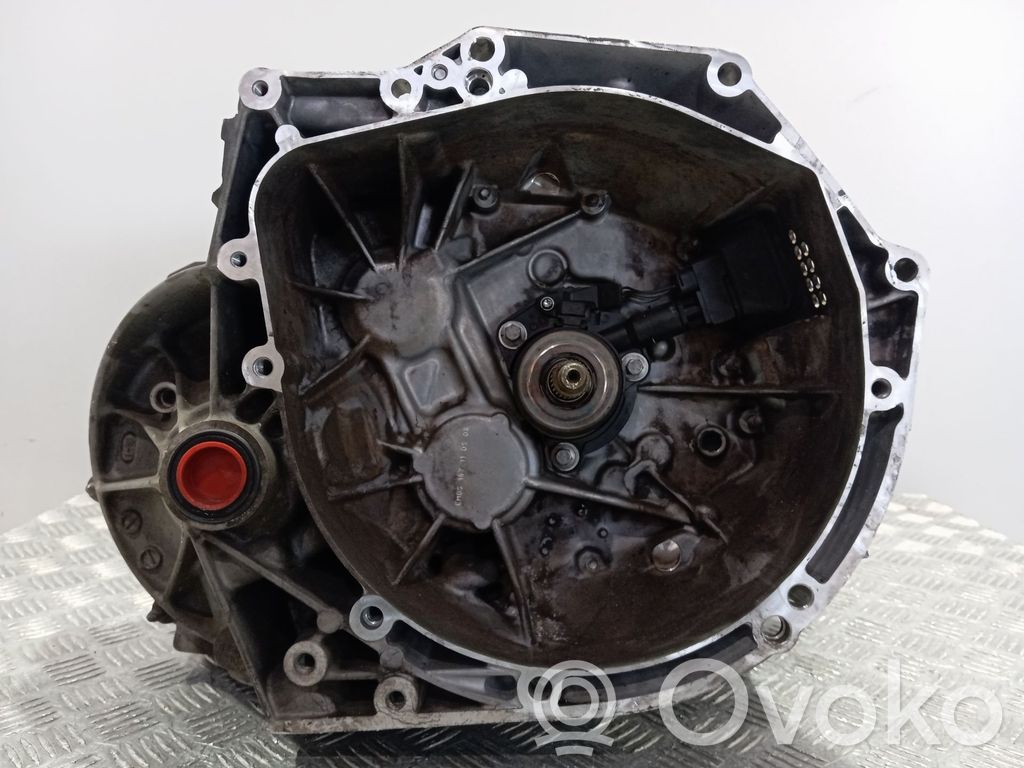 Peugeot 308 Manual 5 speed gearbox 