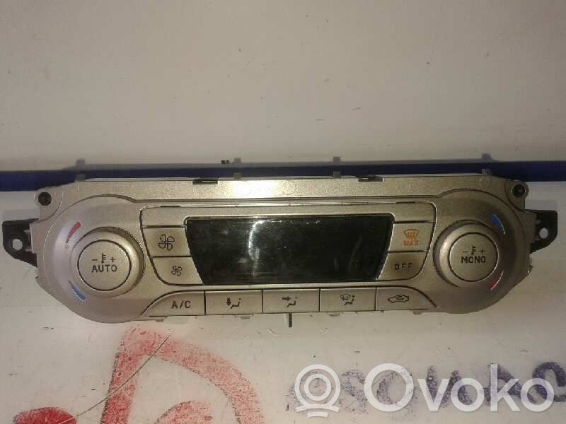 Ford Kuga I Climate control unit 