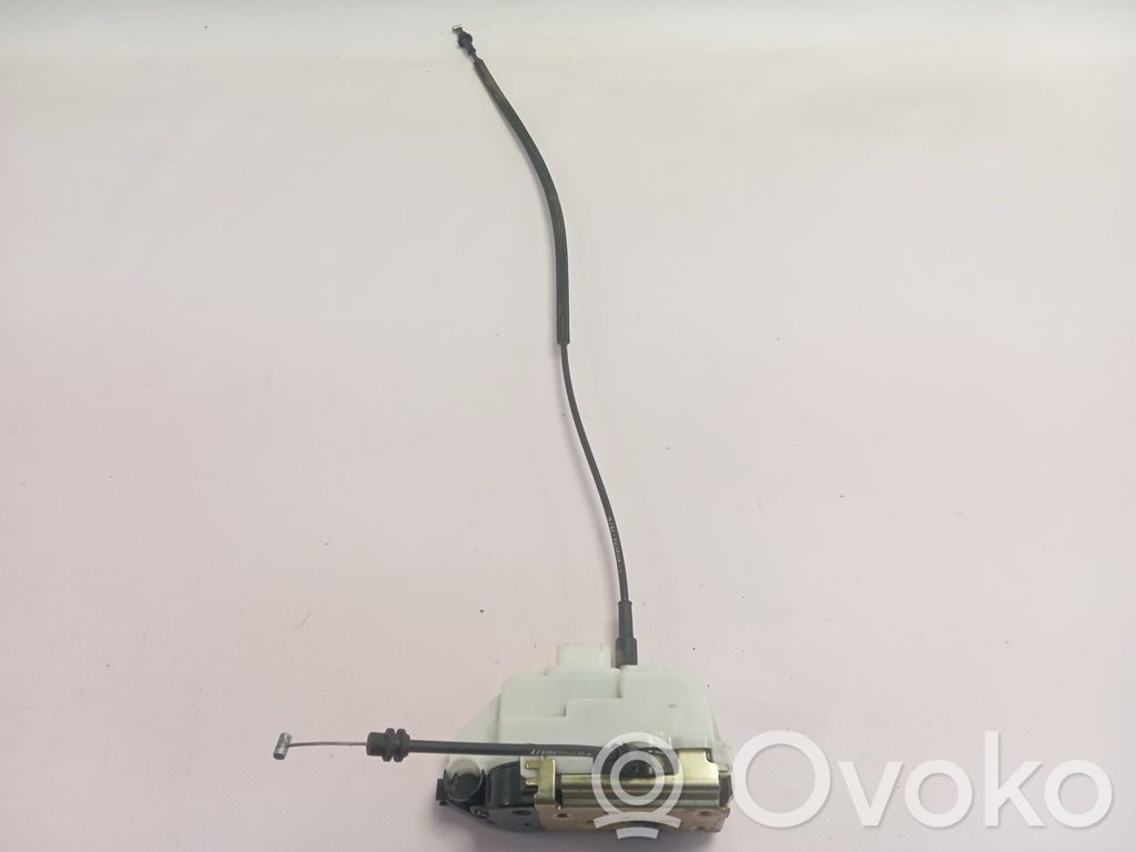 Front door lock   9136Q6