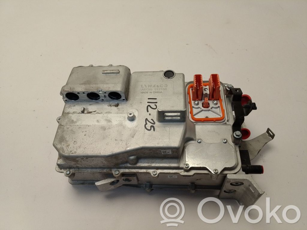 Inversor/convertidor de voltaje   512188