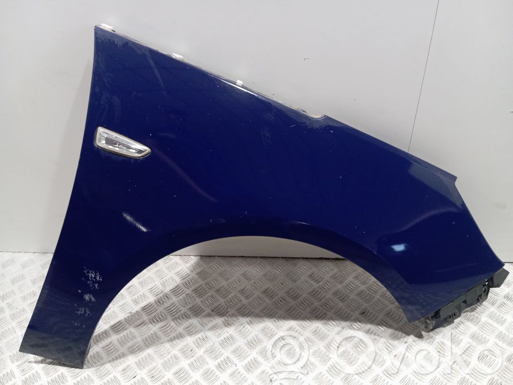 Opel Zafira B Sparnas 