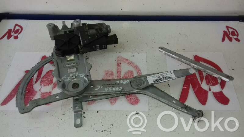 Front door manual window regulator
