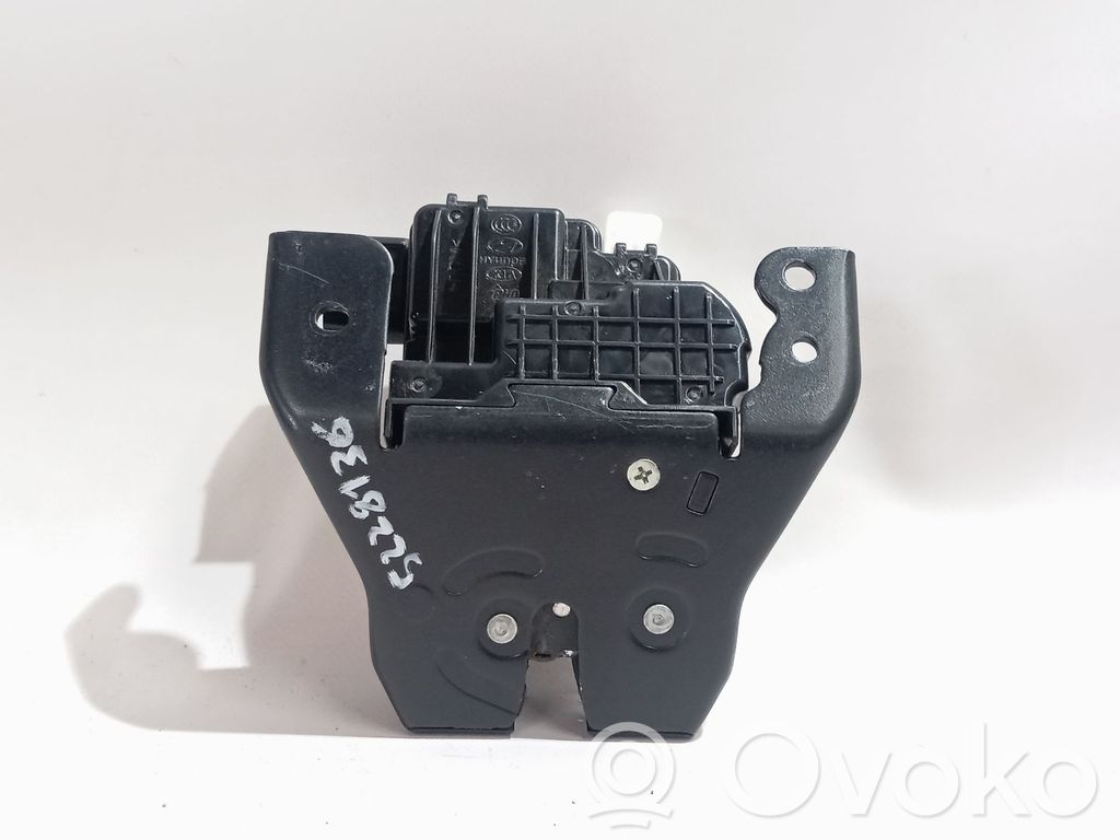 KIA Xceed Tailgate lock latch 