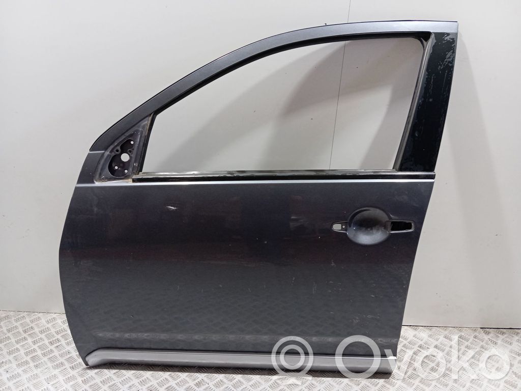 Priekinės durys   5700A277,5700B395