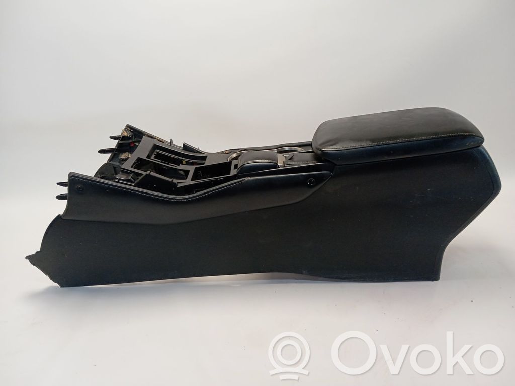 Lexus NX Podłokietnik tunelu środkowego 