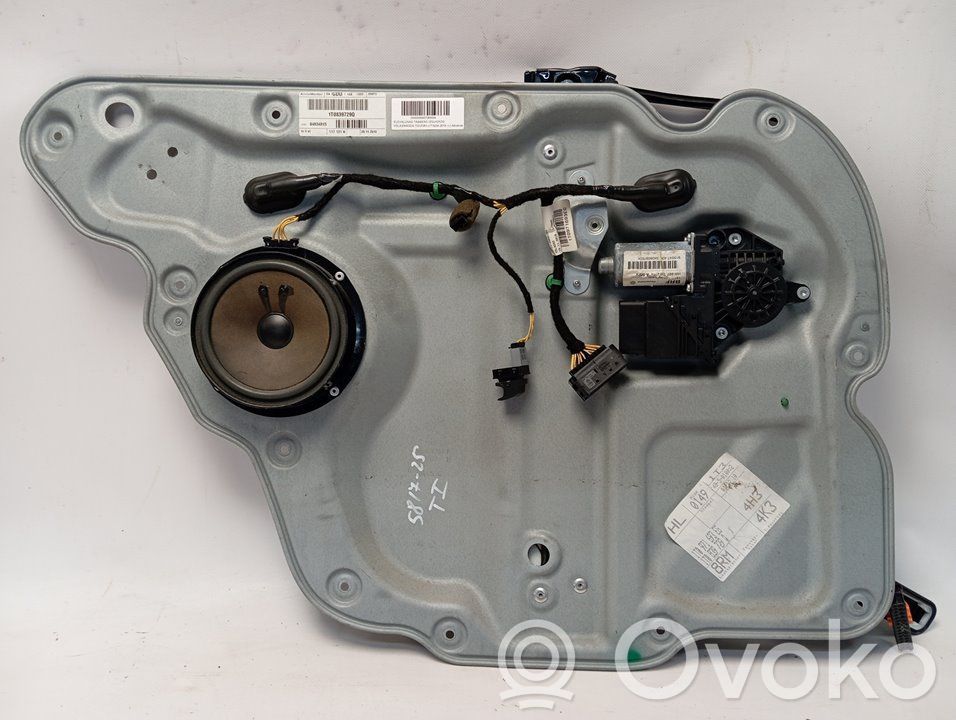 Volkswagen Touran II Takaikkunan nostomekanismi ilman moottoria 