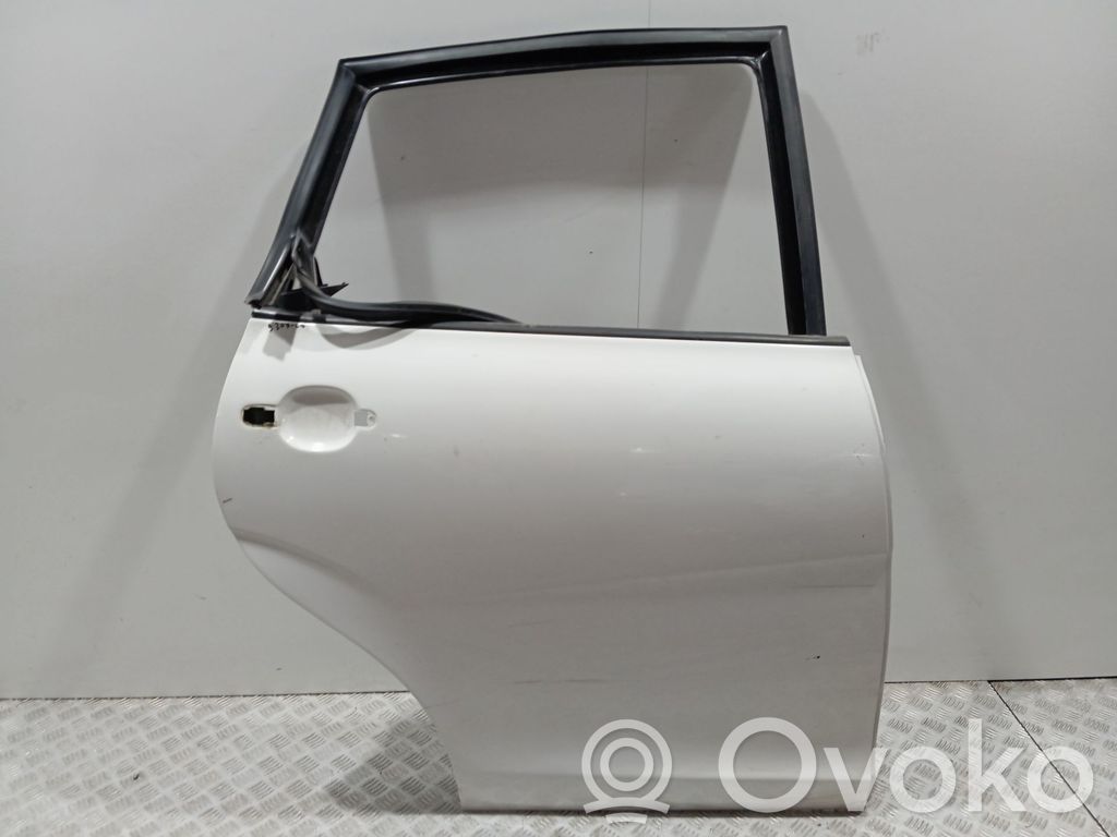 Takaovi   5P8833056