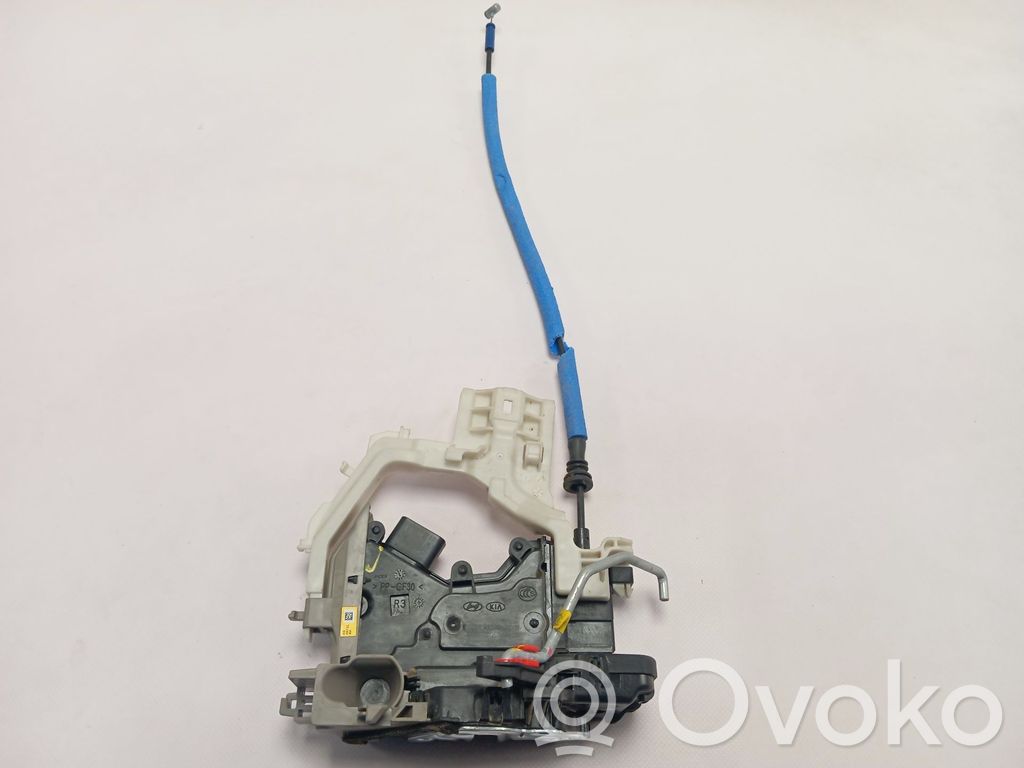 KIA Ceed Etuoven lukko 