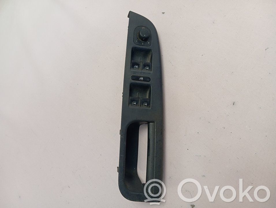 Volkswagen Golf SportWagen Comutator comandă geamuri electrice 