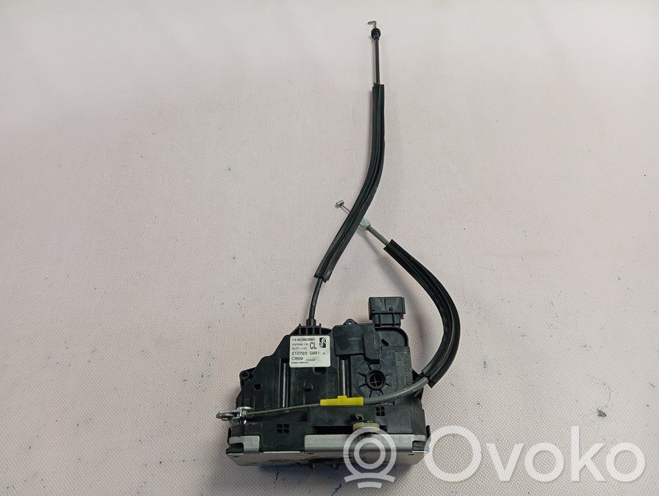 Opel Movano C Serratura portiera anteriore 