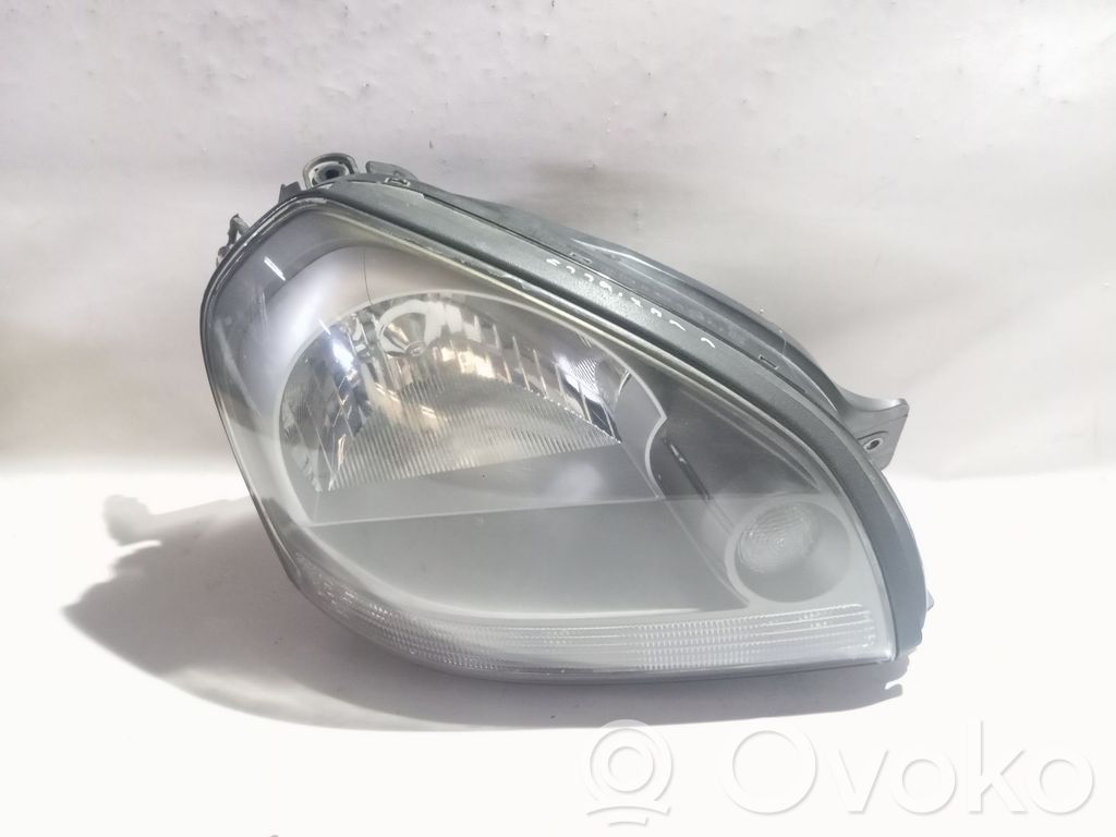Hyundai Tucson JM Lampa przednia