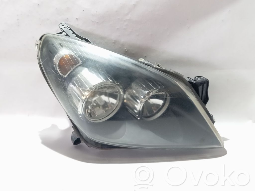 Phare frontale   93178636