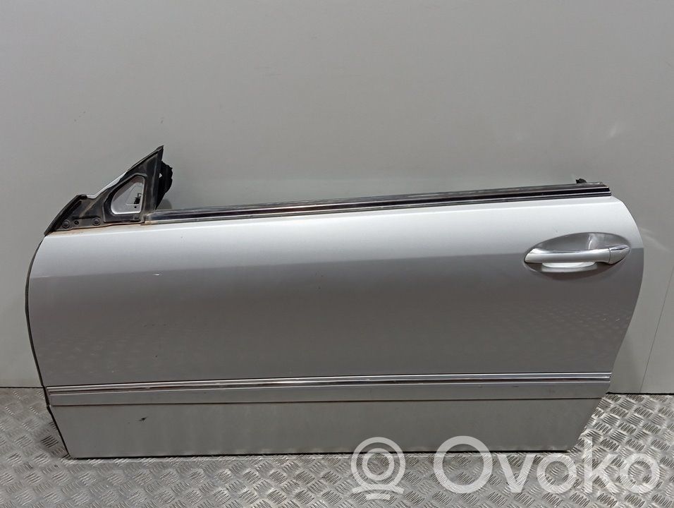 Mercedes-Benz CLK A209 C209 Drzwi przednie