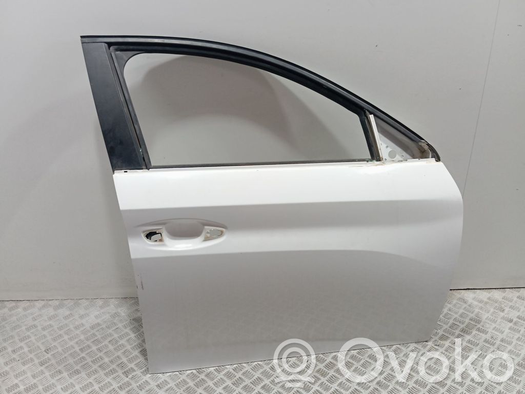 Peugeot 208 II Front door