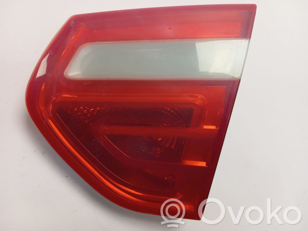 Citroen C4 Grand Picasso Lampy tylnej klapy bagażnika