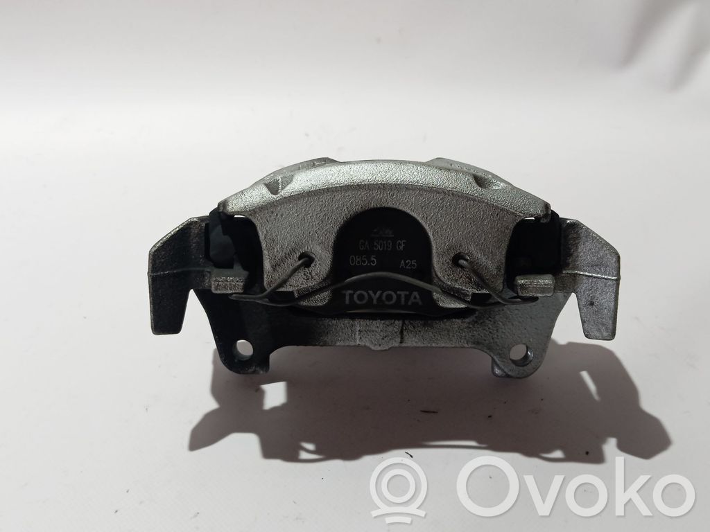 Toyota Yaris XP210 Bremssattel vorne