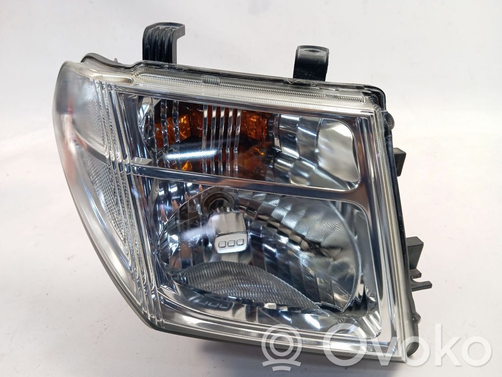 Nissan Pathfinder R51 Priekšējais lukturis