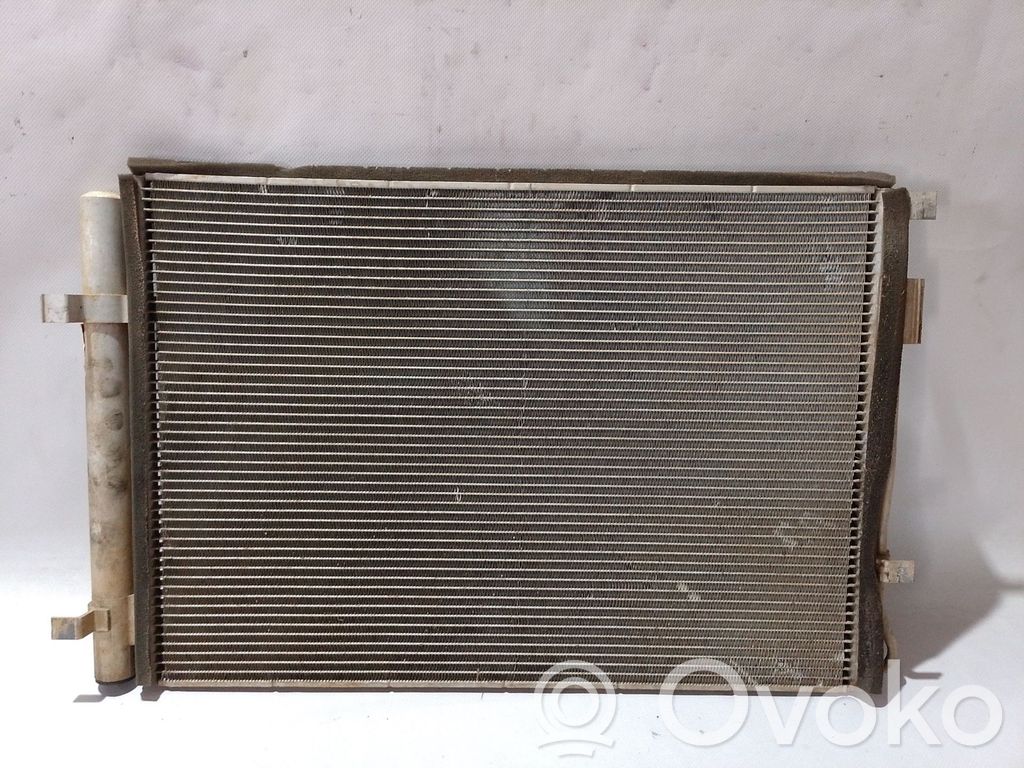 KIA Stonic Radiator răcire A/C (condensor) 