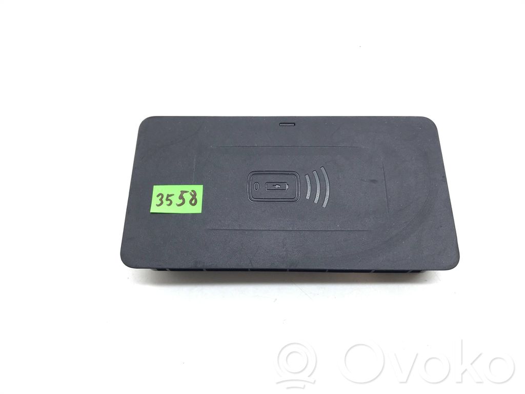 BMW 3 G20 G21 Wireless charging module 