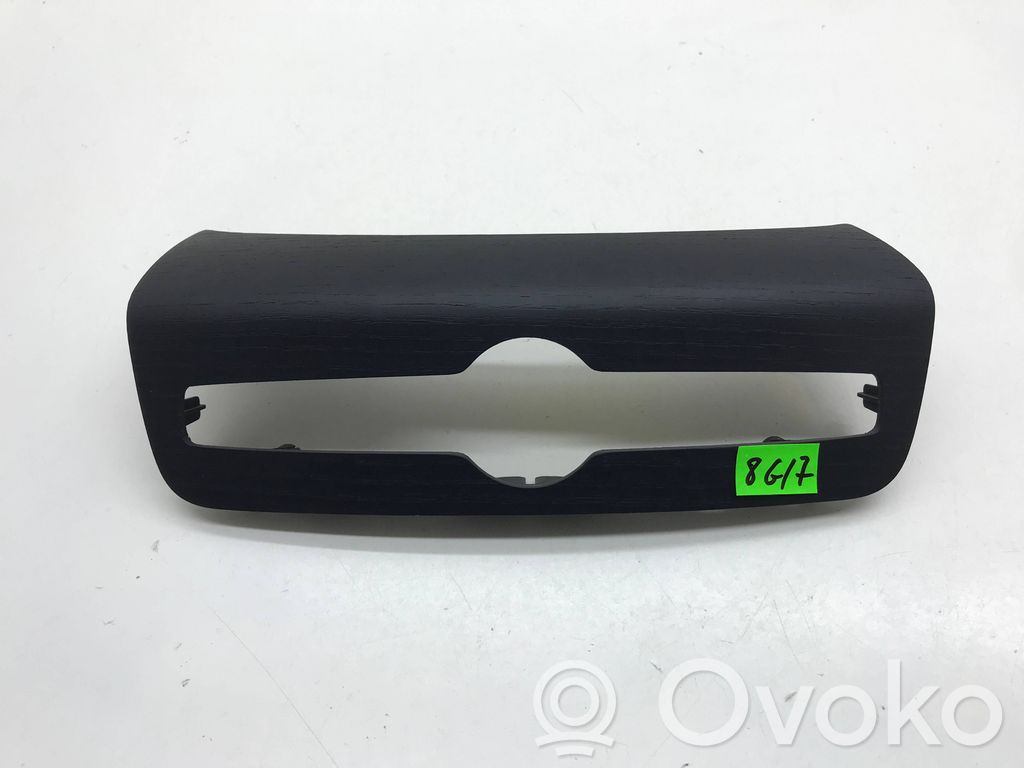 Panel trim   32234920
