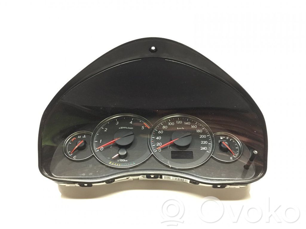 Subaru Legacy Speedometer (instrument cluster) 