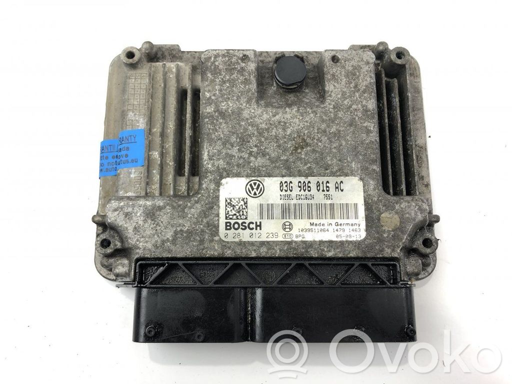 Volkswagen Jetta V Engine control unit/module 