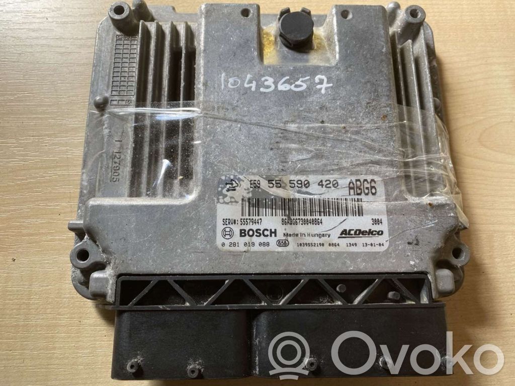 Opel Insignia A Engine control unit/module 