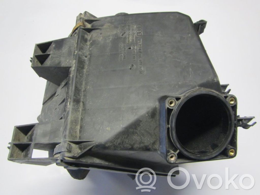 Audi A6 S6 C5 4B Cutie filtru aer 