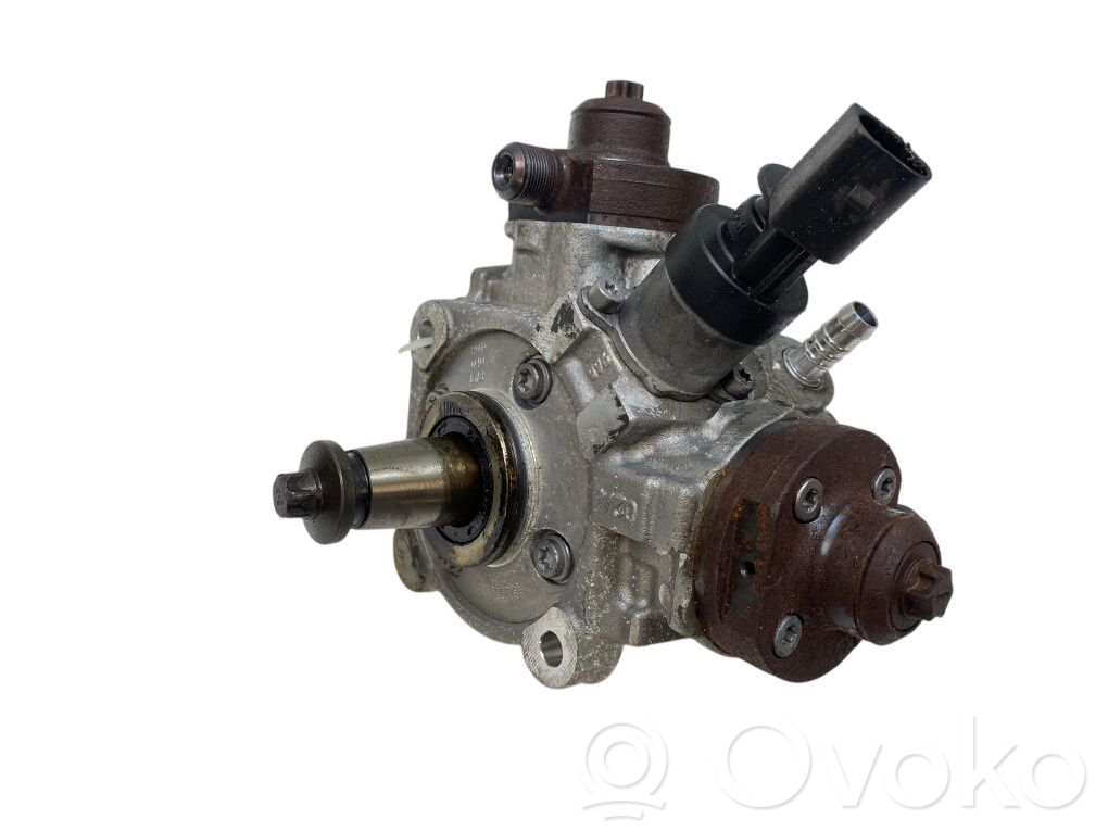 BMW 3 F30 F35 F31 Pompa wtryskowa wysokiego ciśnienia 