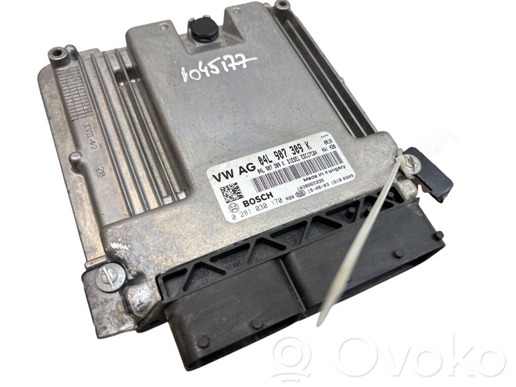Volkswagen Tiguan Engine control unit/module 