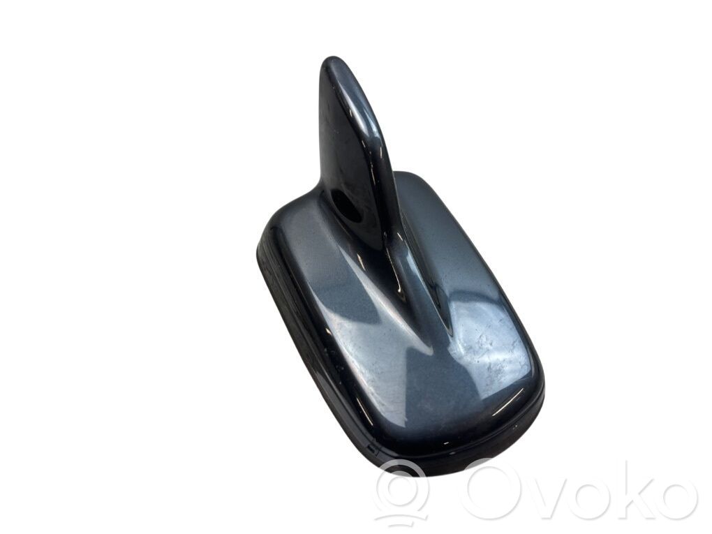 Audi A4 Allroad B9 Radion antenni 