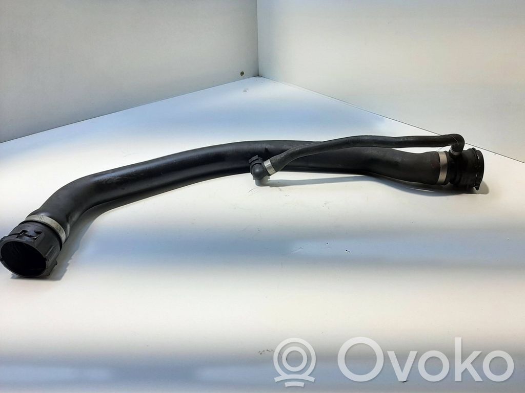 BMW 5 E60 E61 Engine coolant pipe/hose 